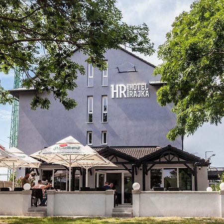 Hotel Rajka Екстер'єр фото