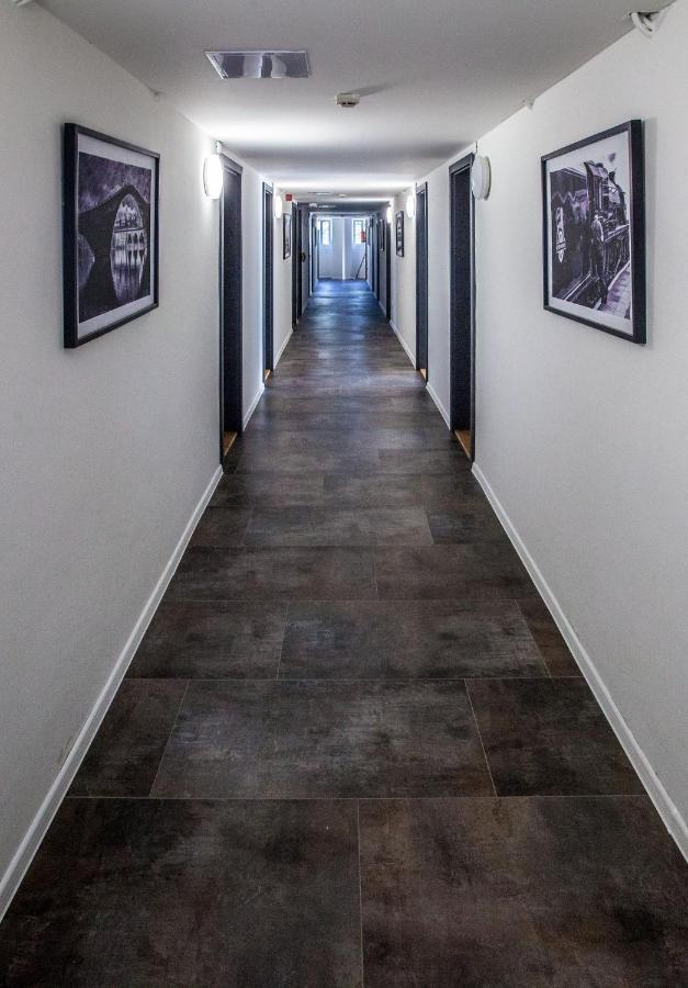 Hotel Rajka Екстер'єр фото