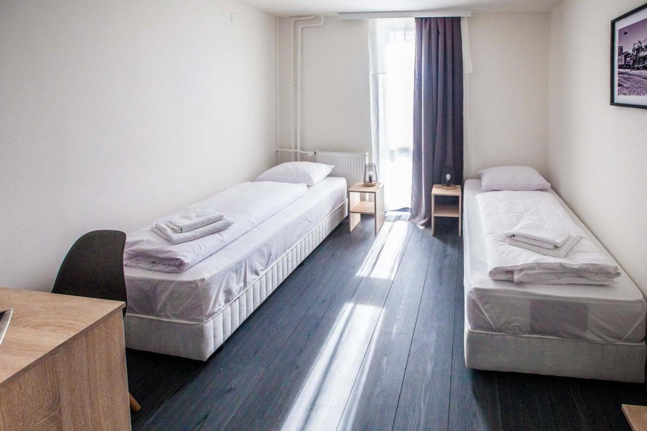 Hotel Rajka Екстер'єр фото